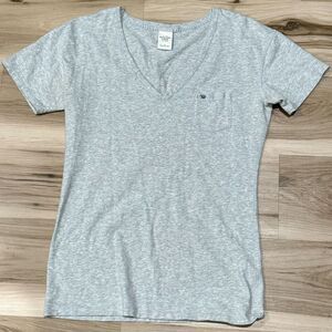 Abercrombie and Fitch Grey Pocket Tee Women’s Medium